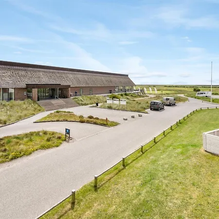 Bosse - 2-3km From The Sea By Interhome *