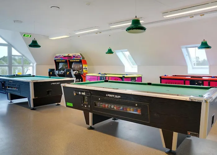 Bosse - 2-3km From The Sea By Interhome